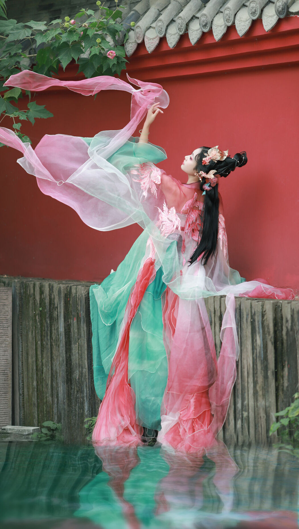 YiTuYu艺图语 Vol.8936 Qian Yue (14P)