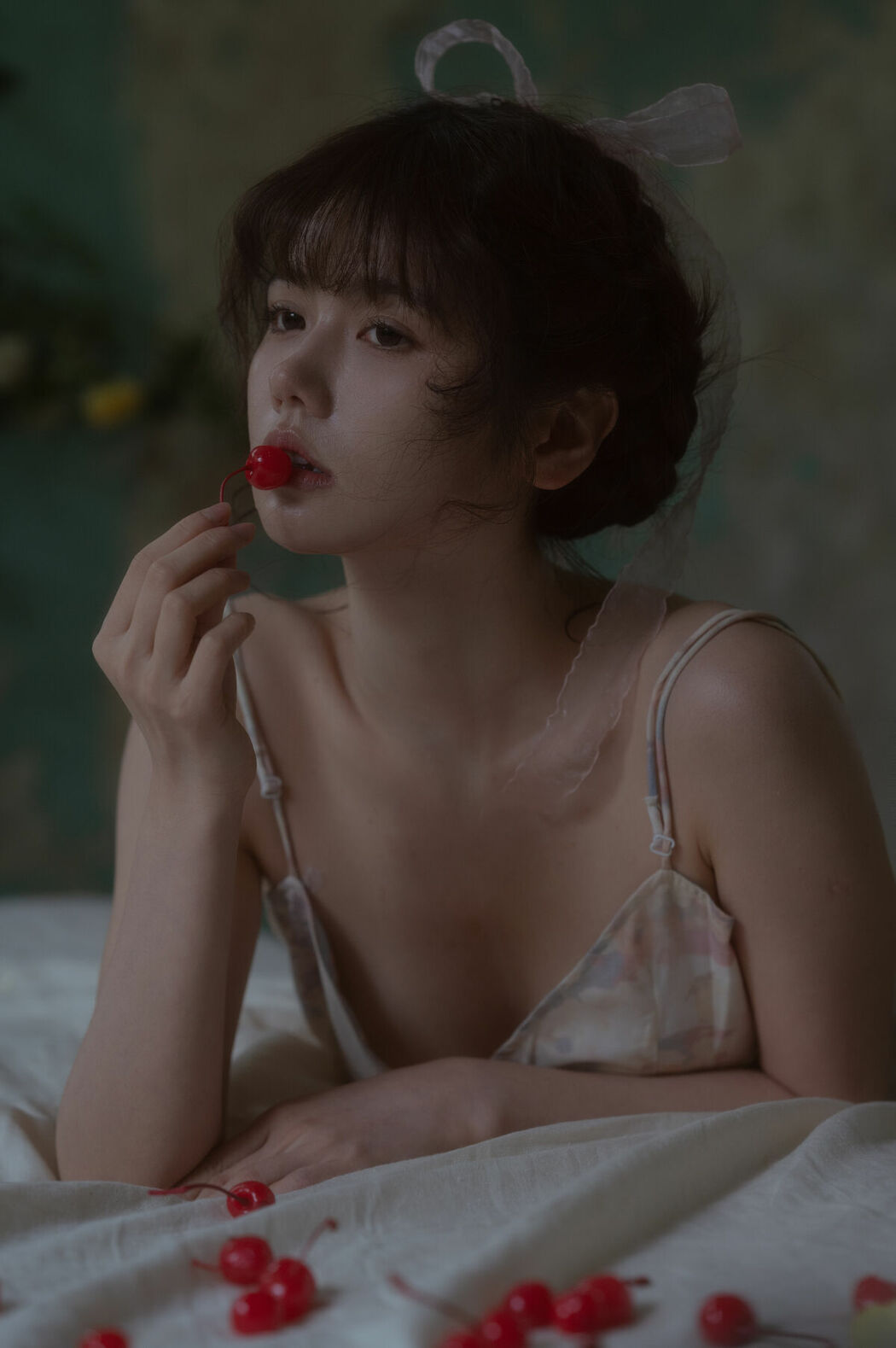 YiTuYu艺图语 Vol.8928 Lin Mu Ting Zi (22P)