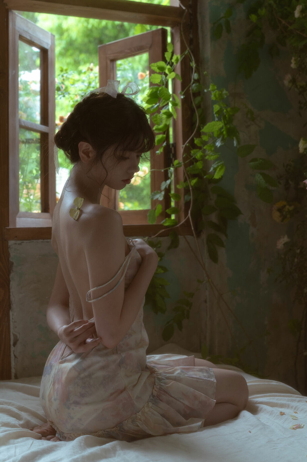 YiTuYu艺图语 Vol.8928 Lin Mu Ting Zi (22P)