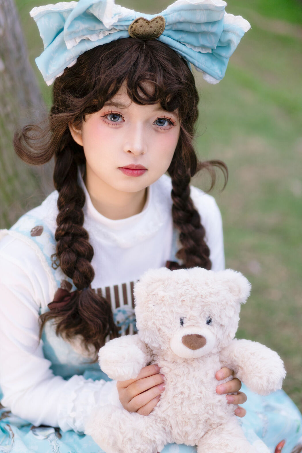 YiTuYu艺图语 Vol.8935 Nuo Mi Tuan (17P)