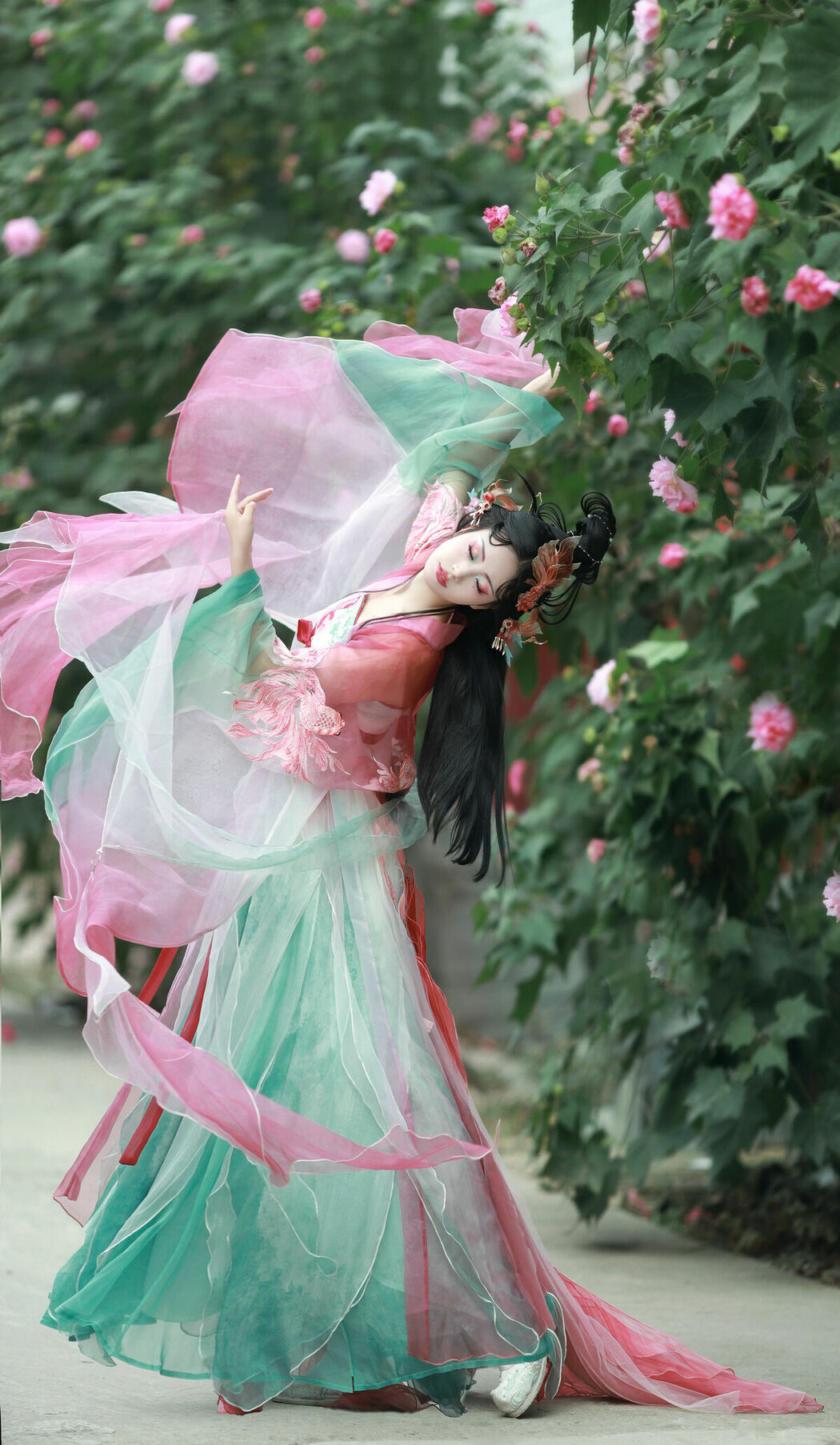 YiTuYu艺图语 Vol.8936 Qian Yue (14P)