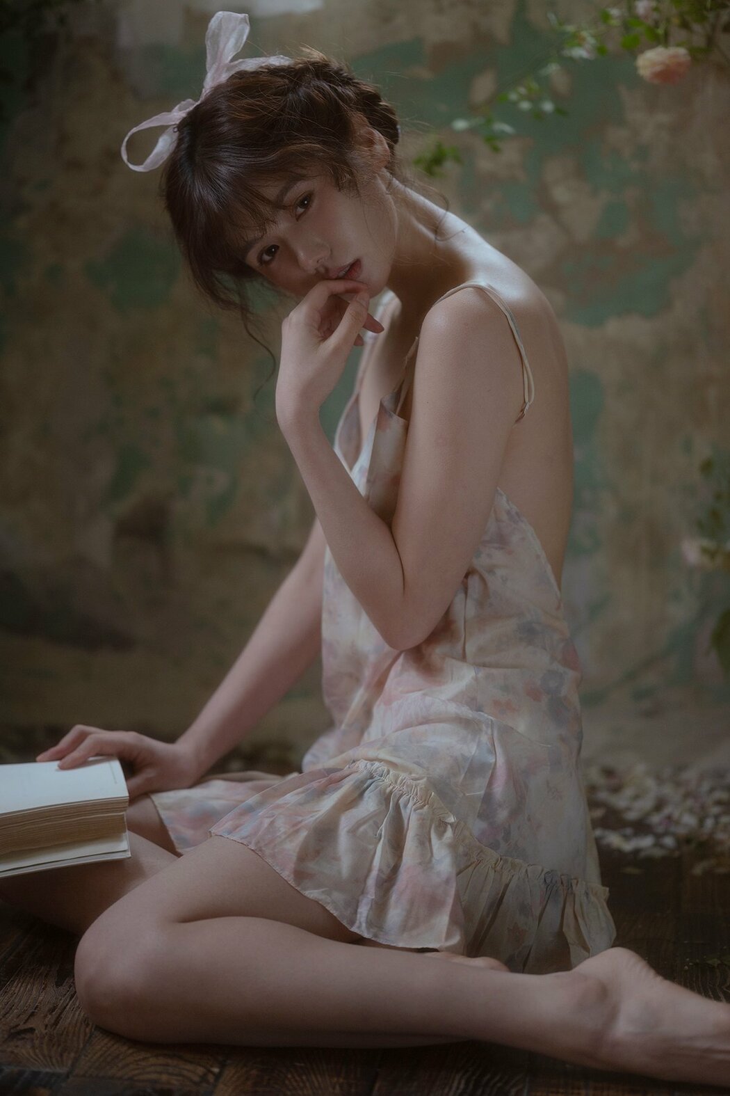 YiTuYu艺图语 Vol.8928 Lin Mu Ting Zi (22P) Cover Photo