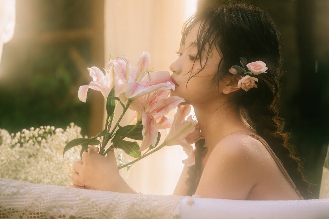 YiTuYu艺图语 Vol.8926 Qian Yao Zi (17P)