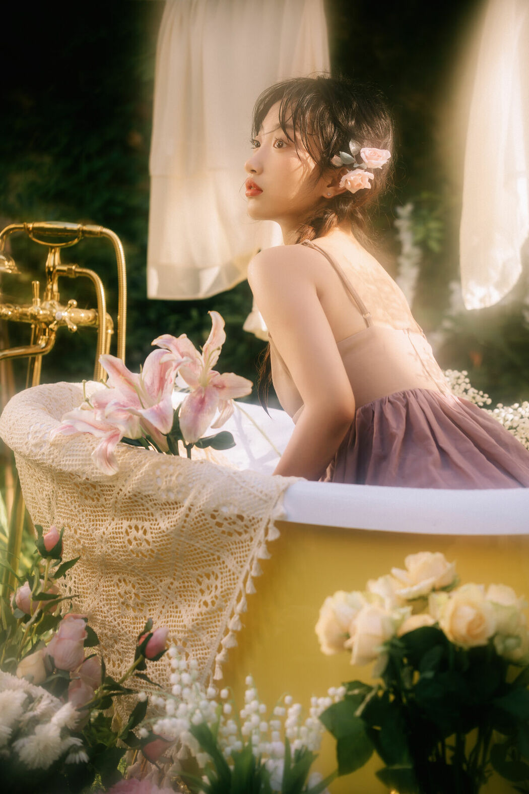 YiTuYu艺图语 Vol.8926 Qian Yao Zi (17P)