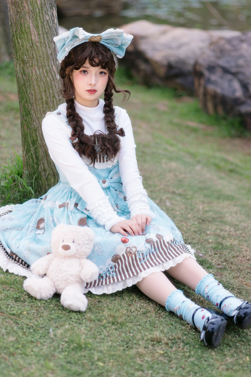 YiTuYu艺图语 Vol.8935 Nuo Mi Tuan (17P)