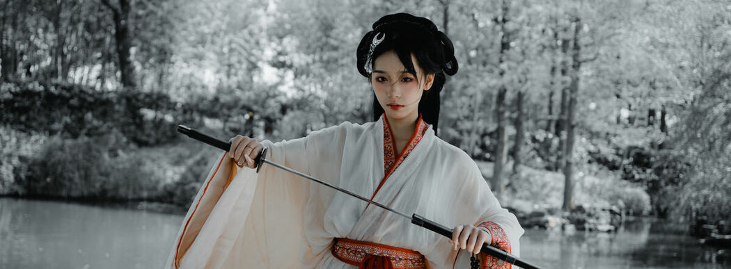 YiTuYu艺图语 Vol.8921 Xiao Xong (38P)