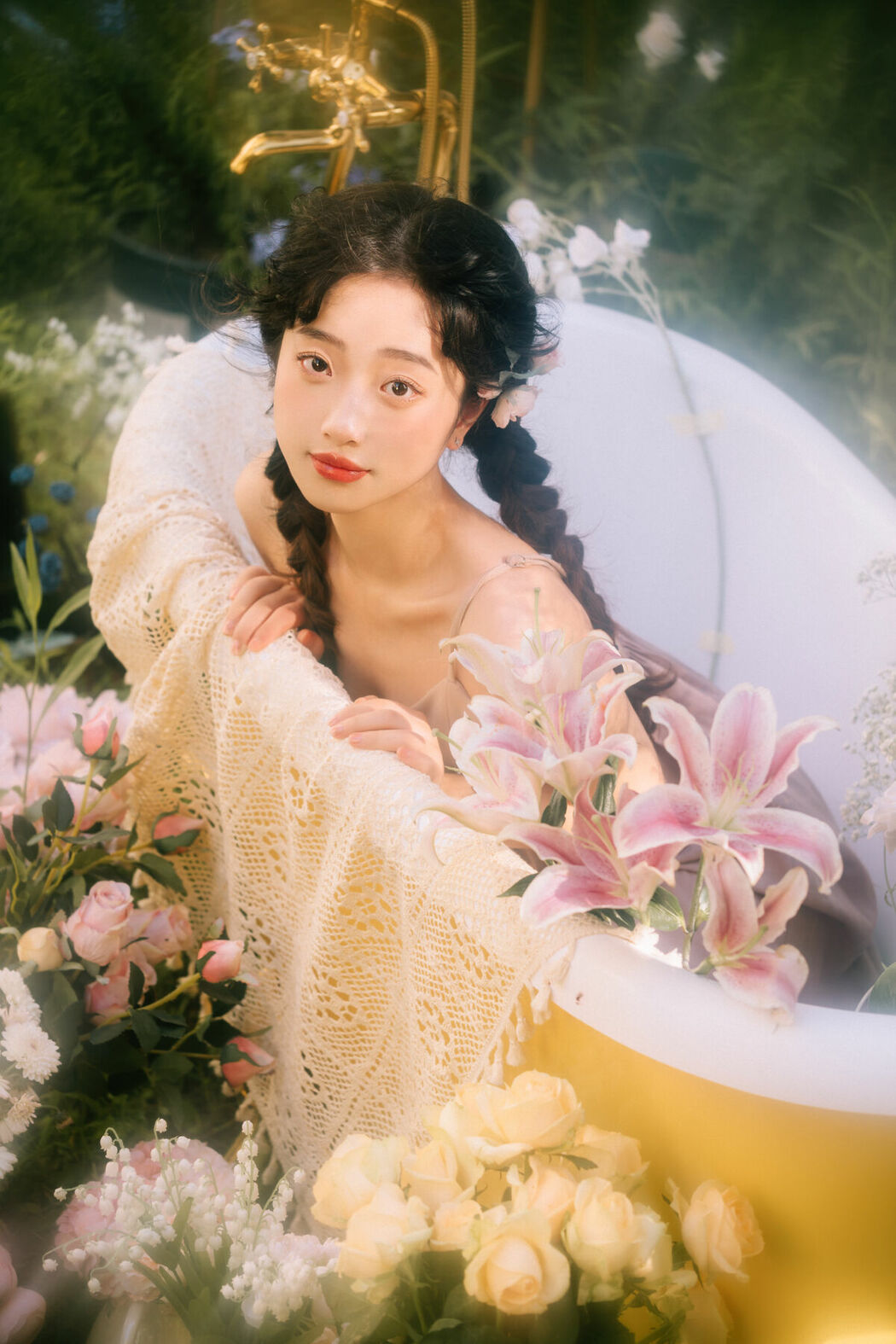 YiTuYu艺图语 Vol.8926 Qian Yao Zi (17P)