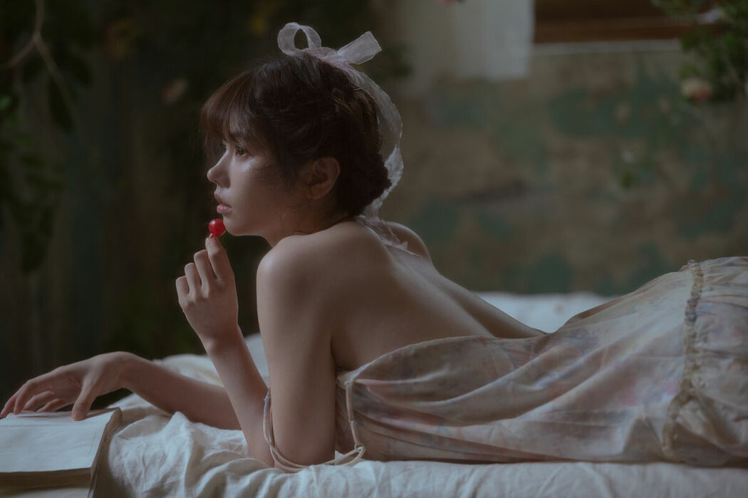 YiTuYu艺图语 Vol.8928 Lin Mu Ting Zi (22P)