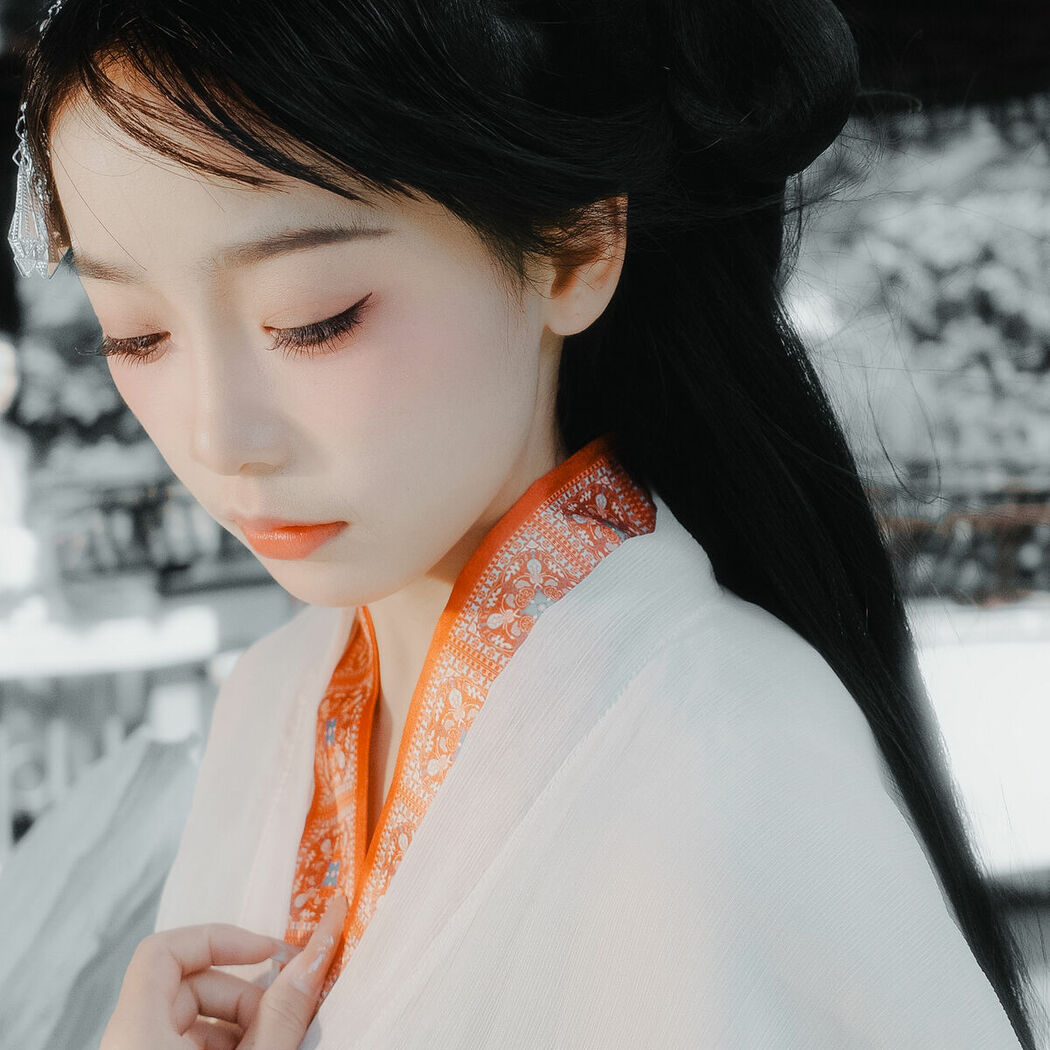 YiTuYu艺图语 Vol.8921 Xiao Xong (38P)