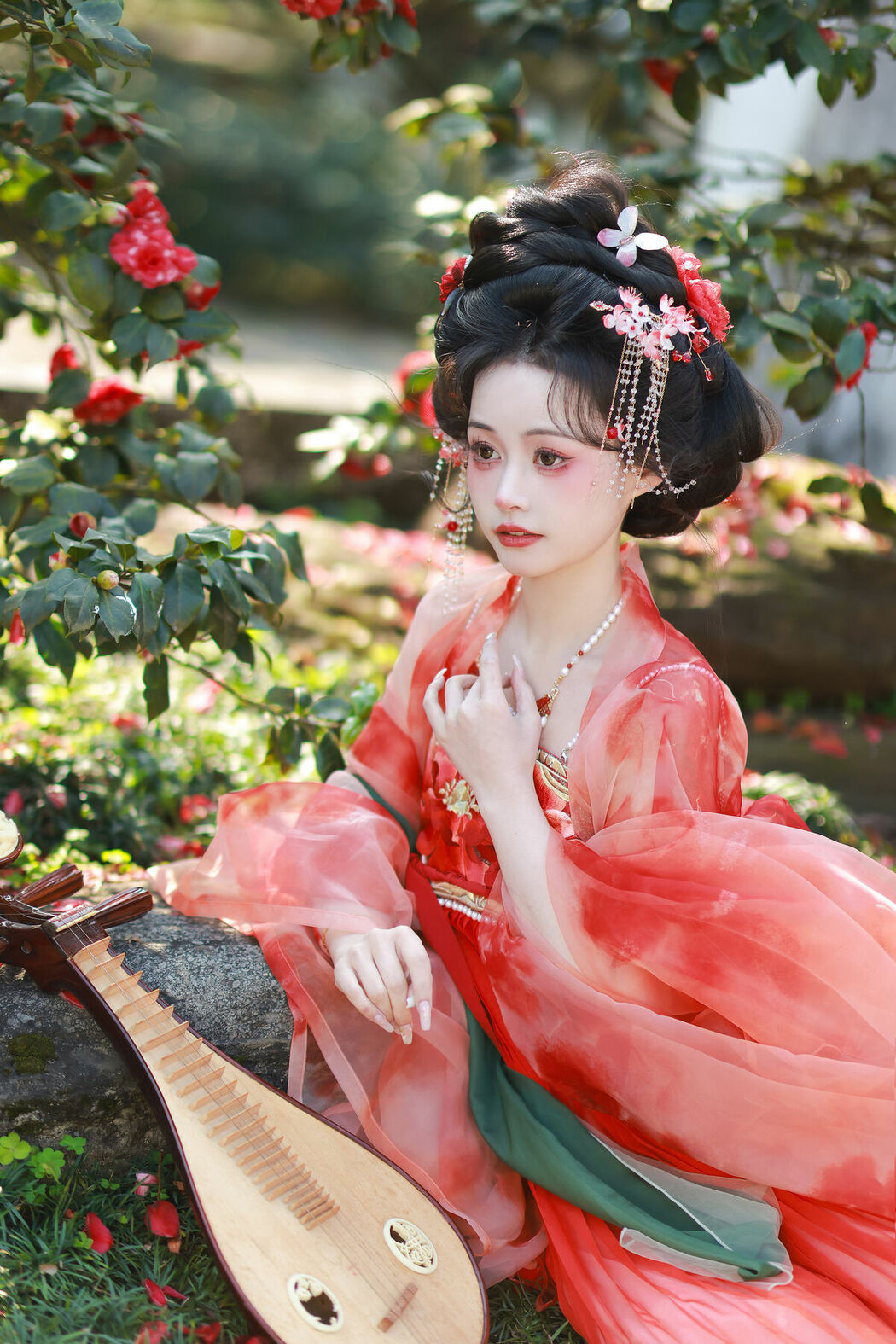 YiTuYu艺图语 Vol.8938 Takumi Ya (15P)