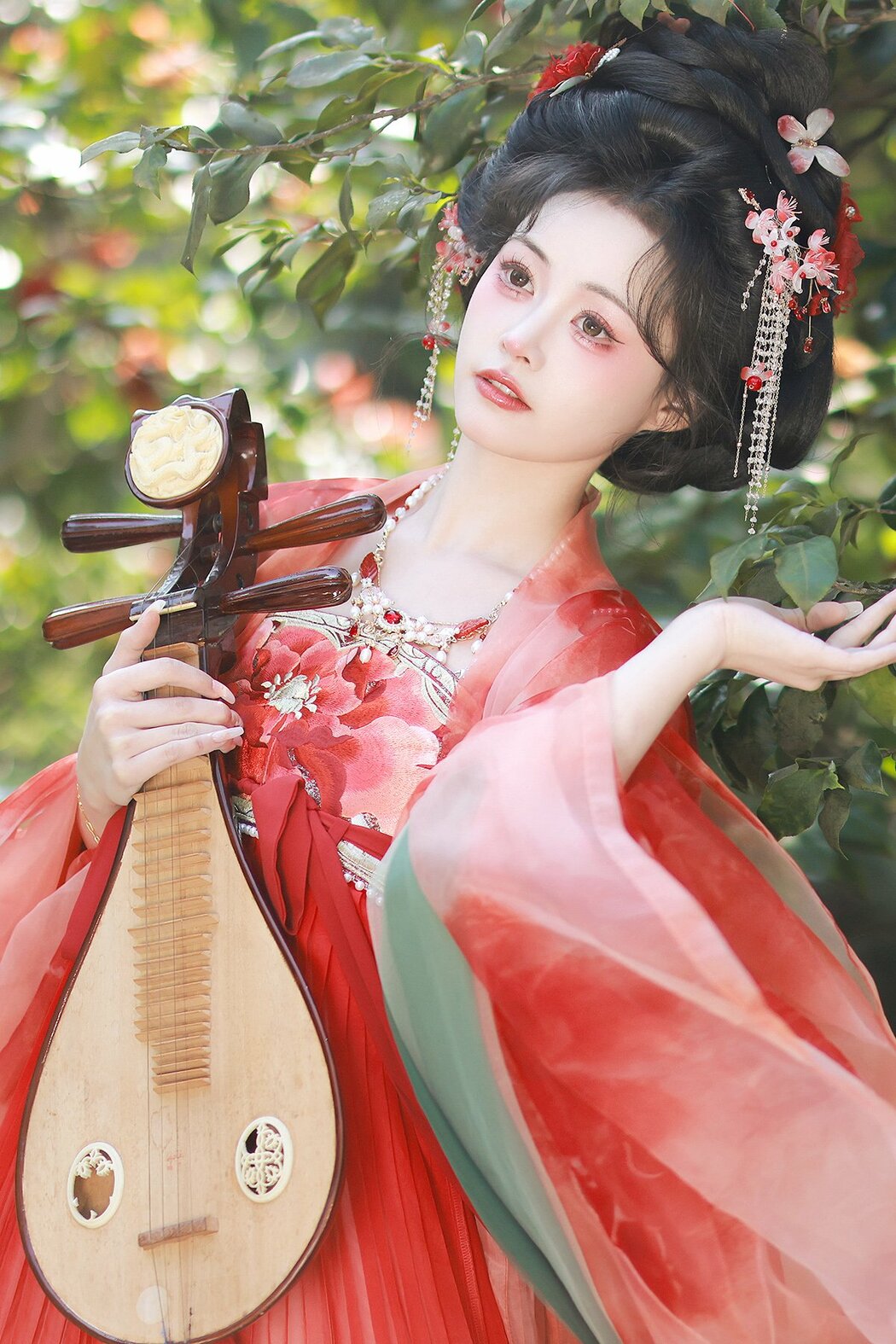 YiTuYu艺图语 Vol.8938 Takumi Ya (15P) Cover Photo