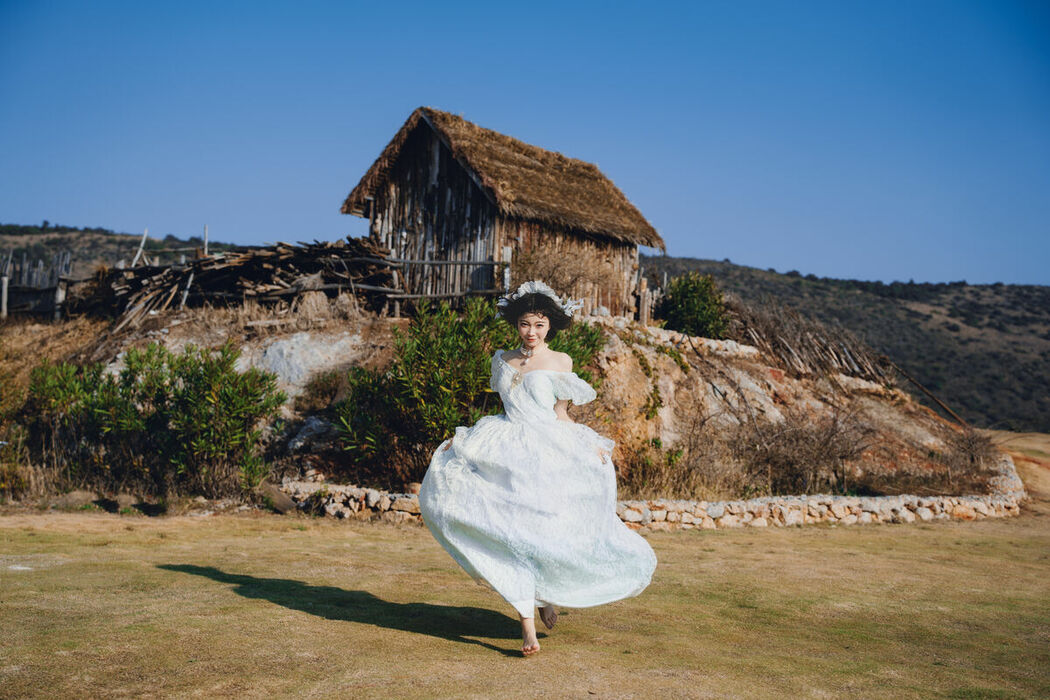 YiTuYu艺图语 Vol.8937 Disexi Si Ning (38P)