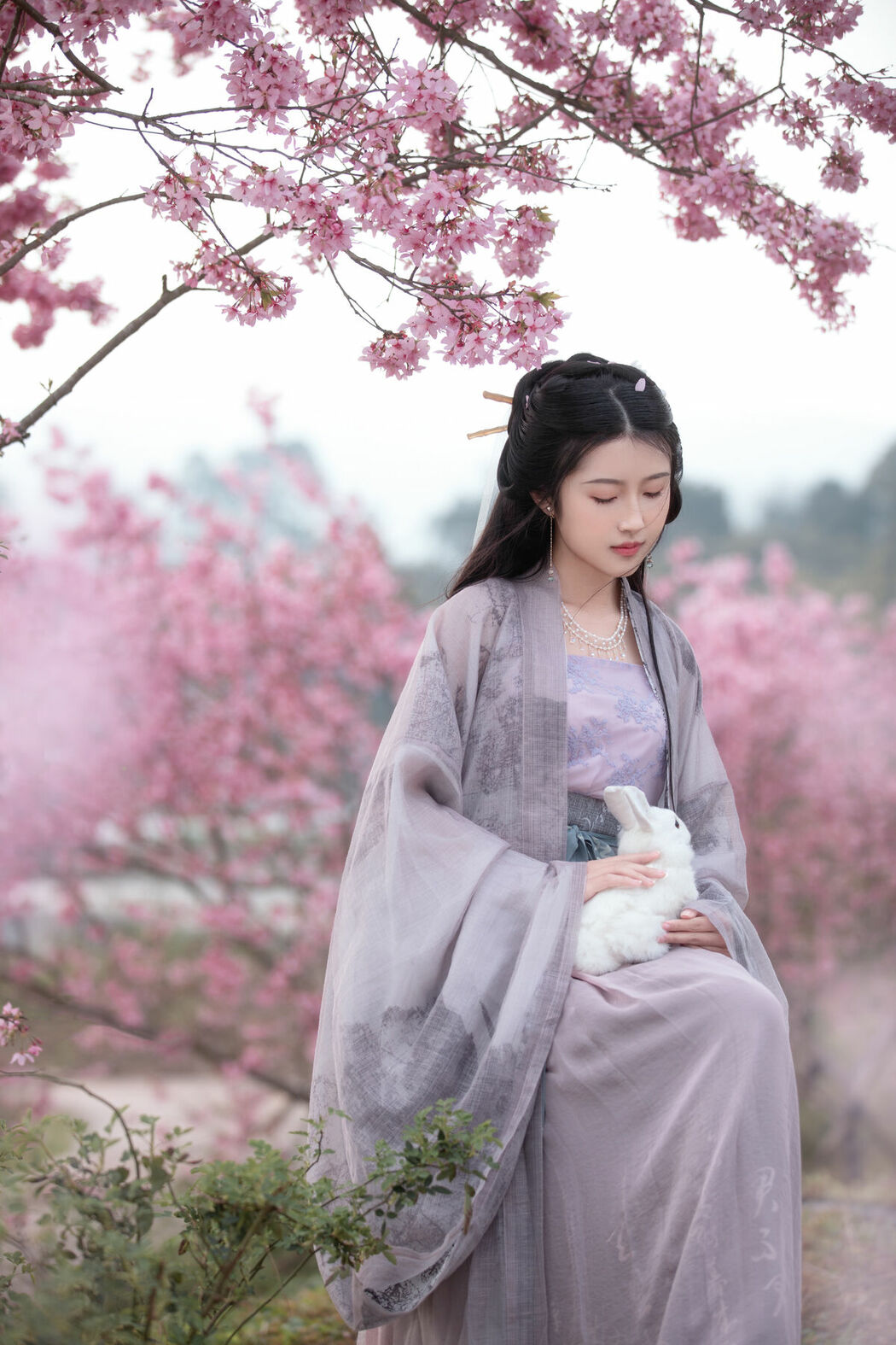 YiTuYu艺图语 Vol.8942 Qiu Yu (17P)