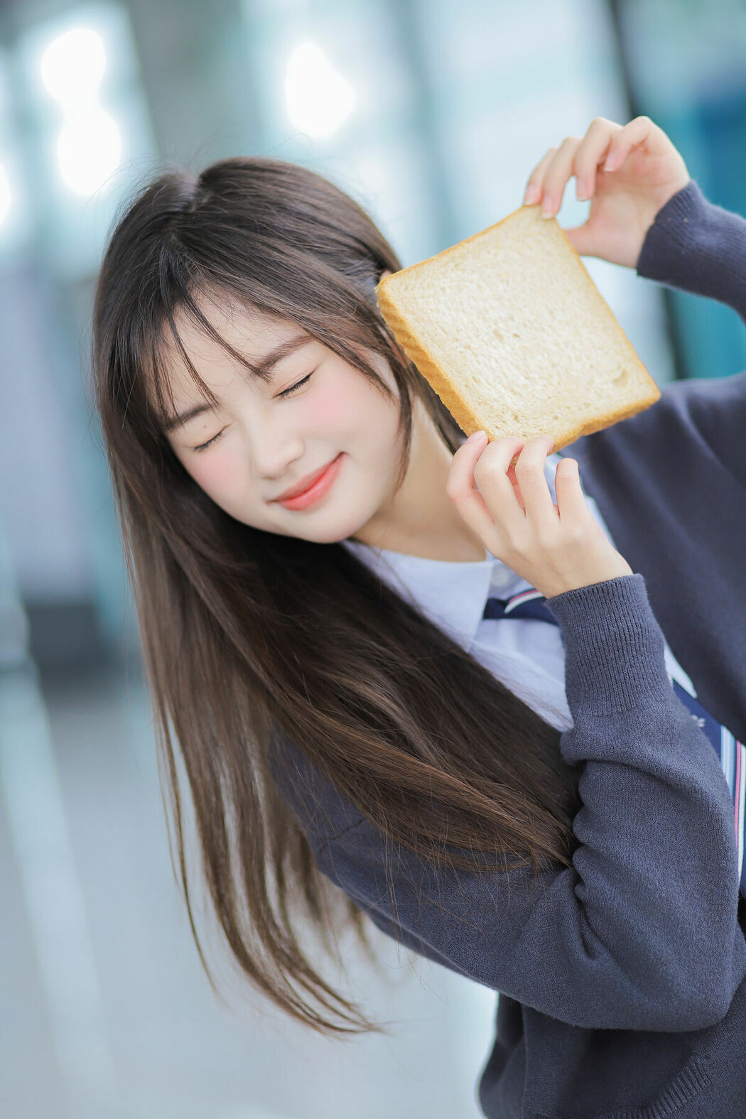 YiTuYu艺图语 Vol.8944 Bo Luo You Dian Tian (25P)