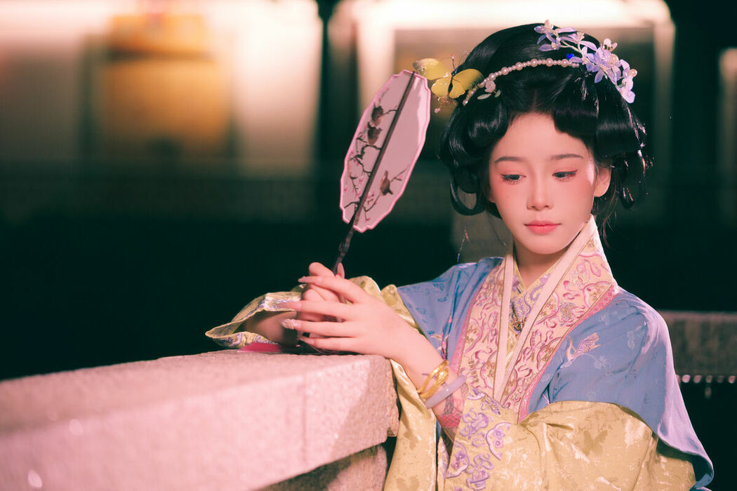 YiTuYu艺图语 Vol.8940 Xiao Xong (34P)