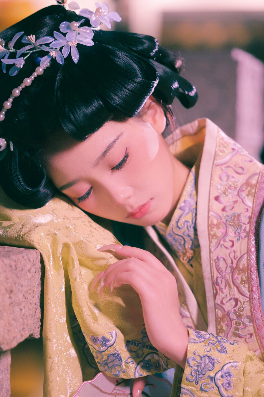 YiTuYu艺图语 Vol.8940 Xiao Xong (34P)