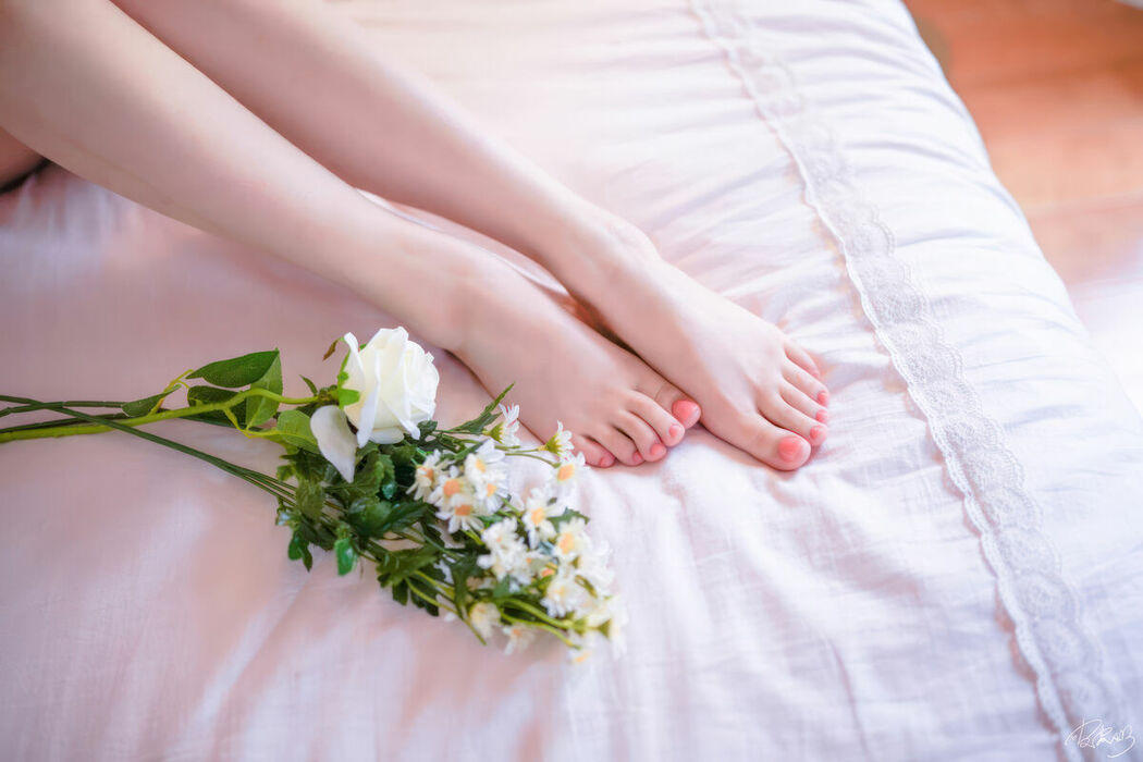 Coser@皮皮奶可可爱了啦 – 房东太太 (51P)