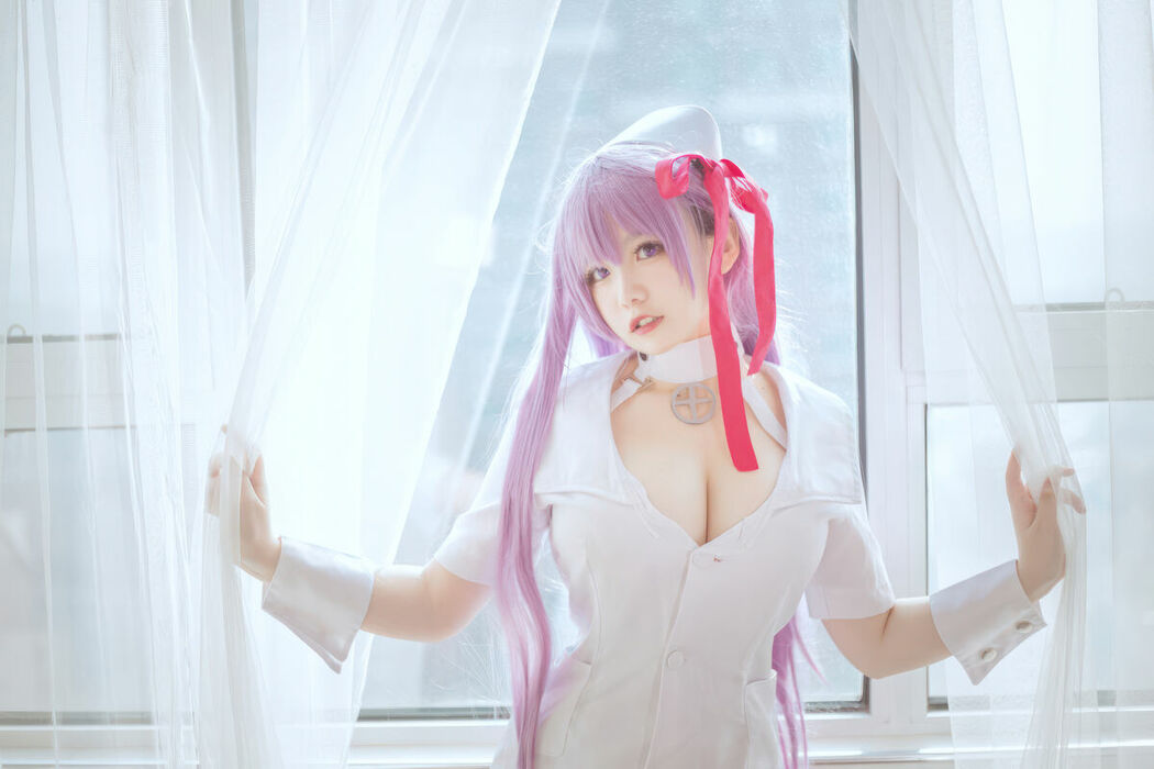 Coser@阿半今天很开心 – BB护士 (26P)