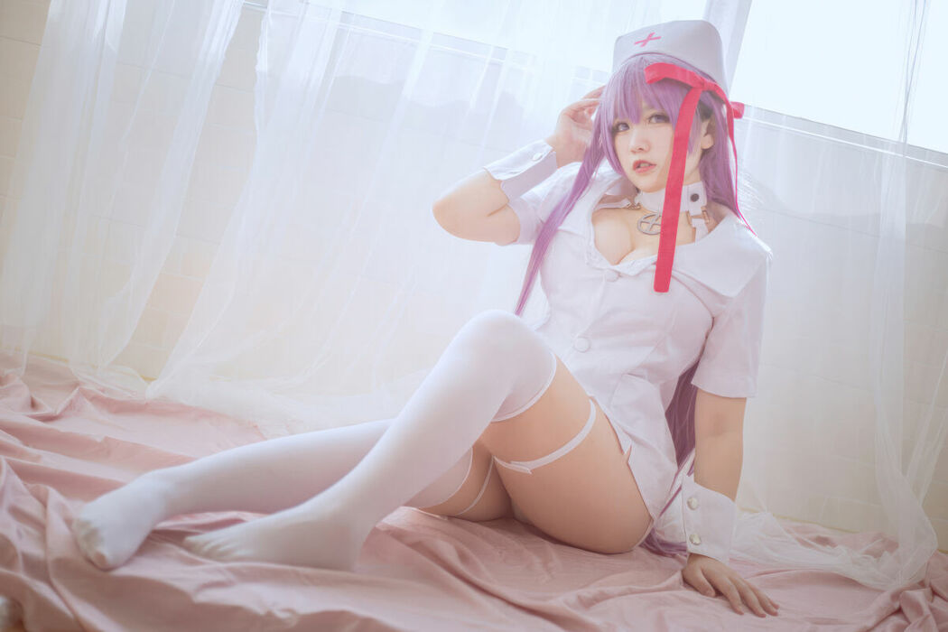 Coser@阿半今天很开心 – BB护士 (26P)