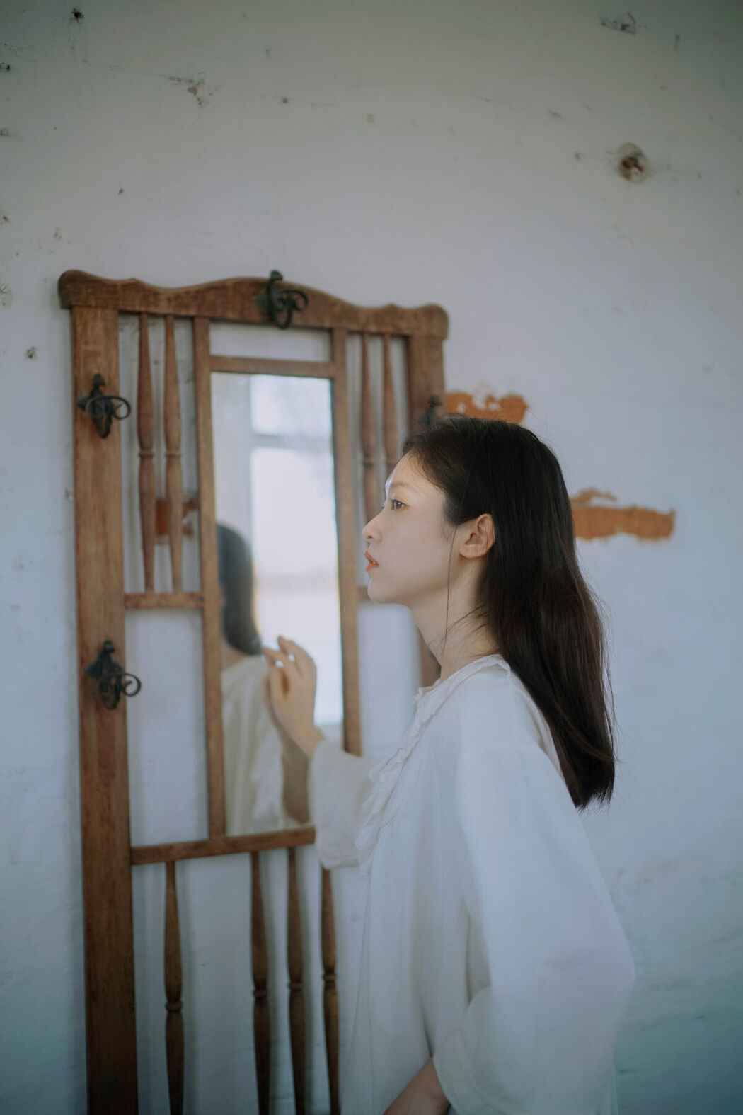 YiTuYu艺图语 Vol.8951 Yi Zhi You Zi (46P)