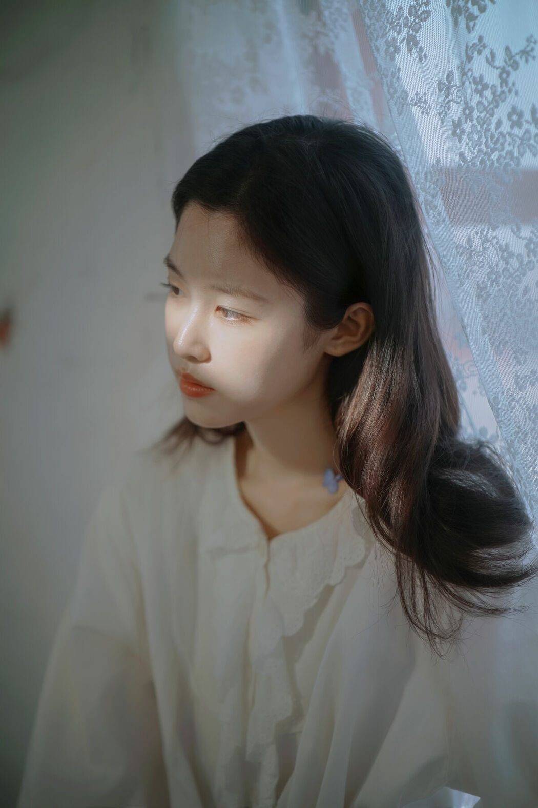 YiTuYu艺图语 Vol.8951 Yi Zhi You Zi (46P)