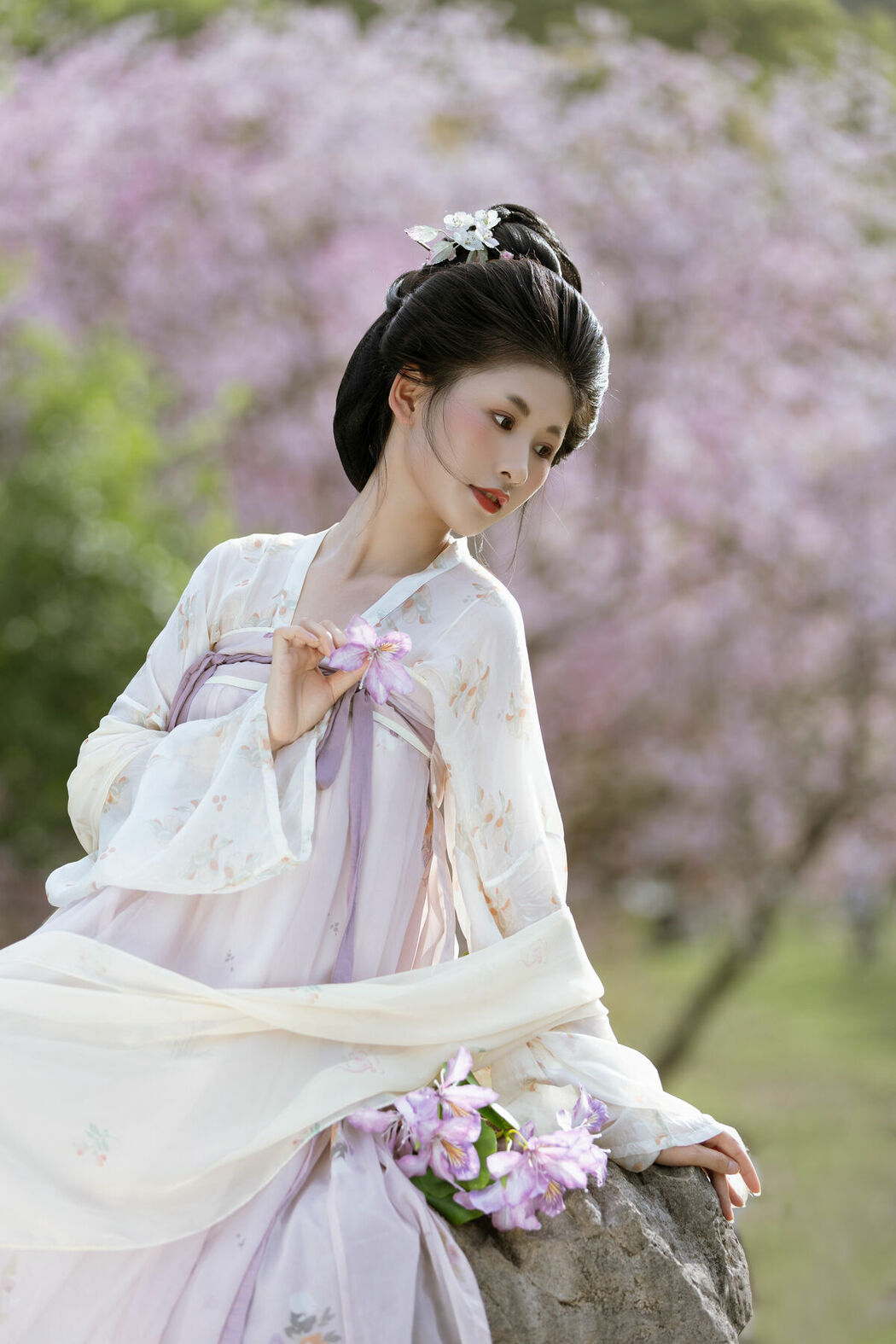 YiTuYu艺图语 Vol.8958 Xiao Y Jin Tian Ye Hen Kai Xin (20P)