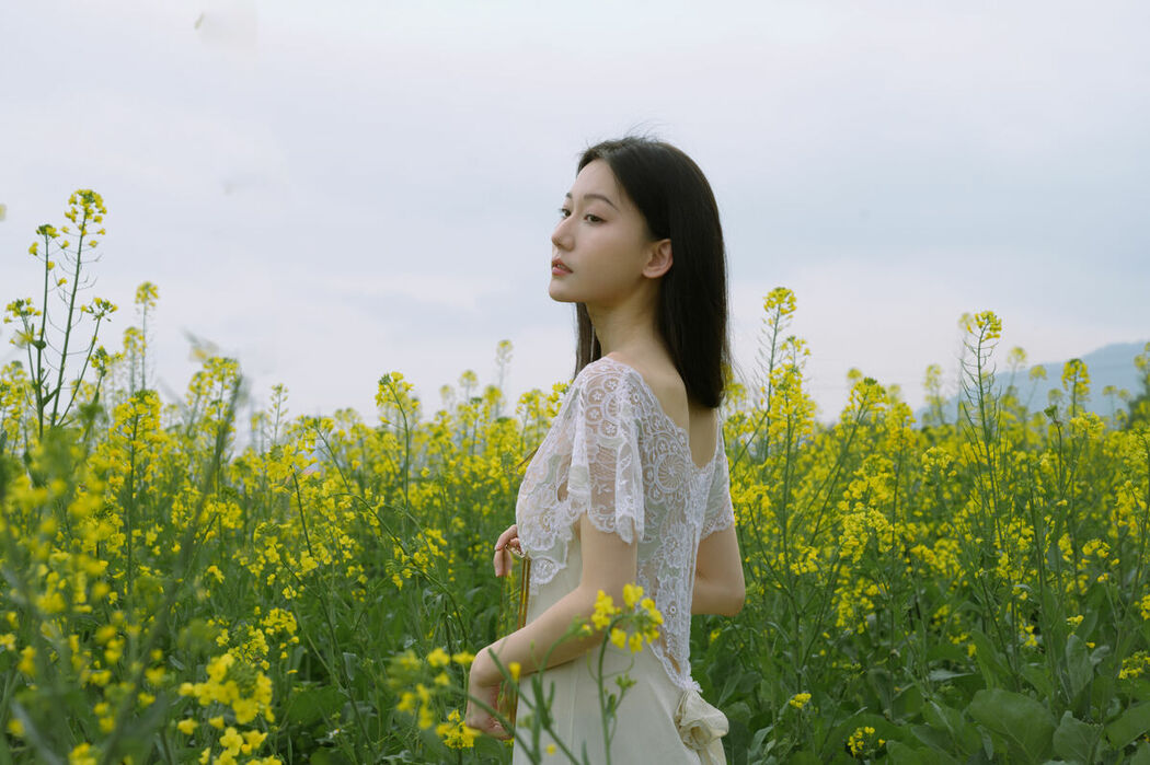 YiTuYu艺图语 Vol.8948 Xiao Yue (36P)