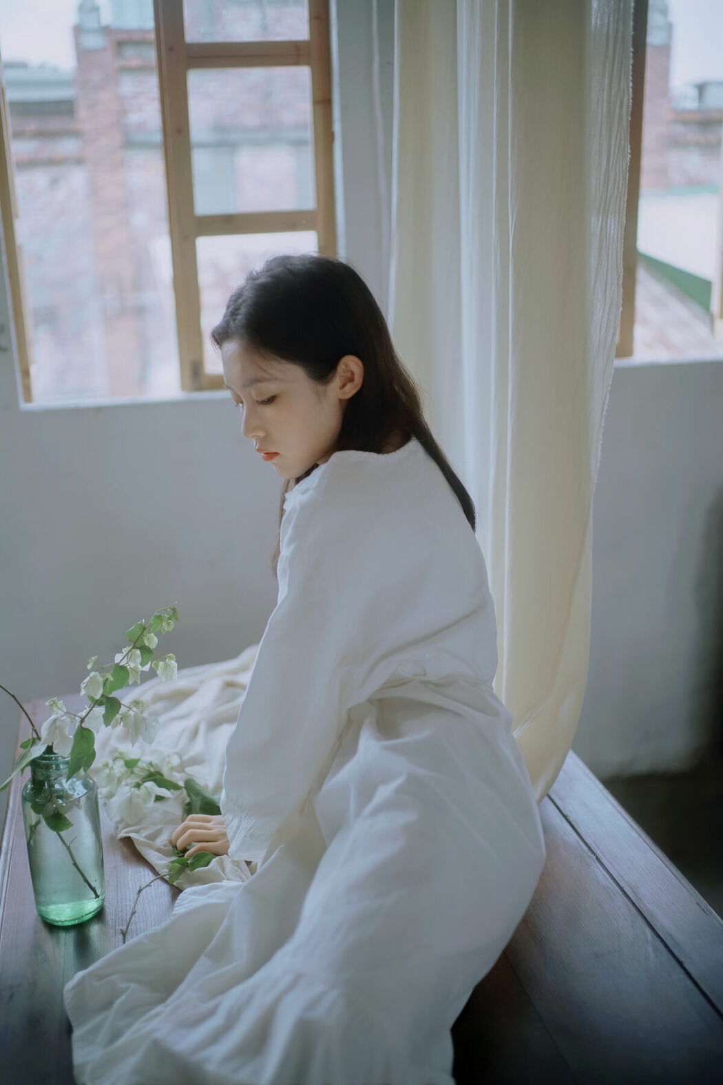 YiTuYu艺图语 Vol.8951 Yi Zhi You Zi (46P)