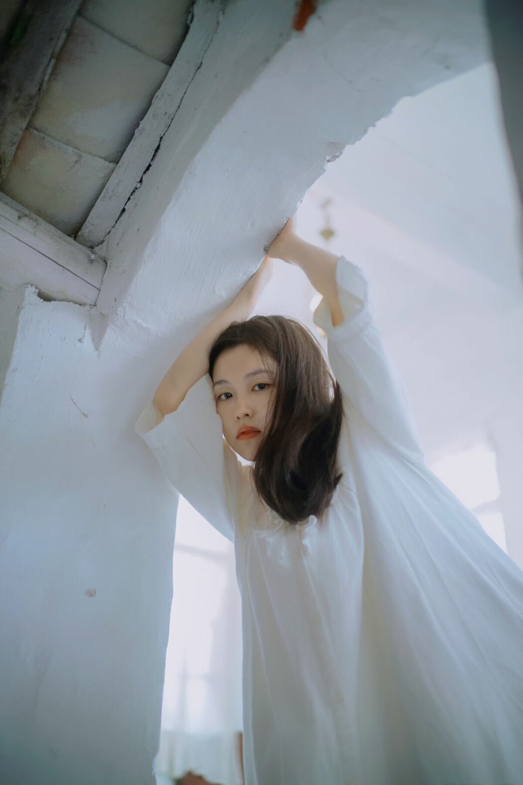 YiTuYu艺图语 Vol.8951 Yi Zhi You Zi (46P)