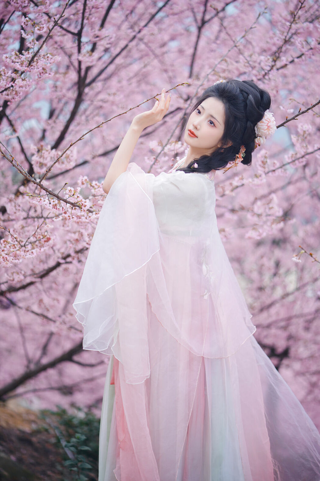 YiTuYu艺图语 Vol.8949 Tu Ya W (20P)