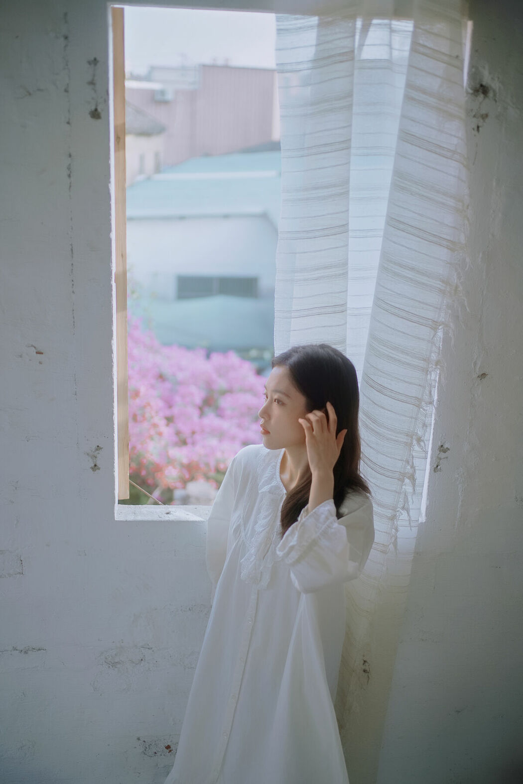 YiTuYu艺图语 Vol.8951 Yi Zhi You Zi (46P)