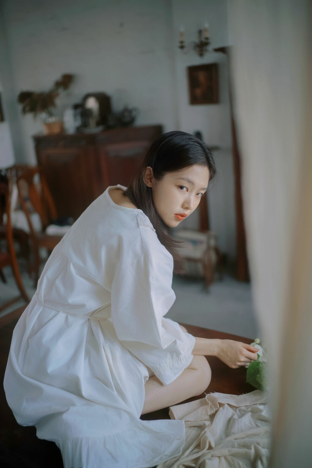 YiTuYu艺图语 Vol.8951 Yi Zhi You Zi (46P)