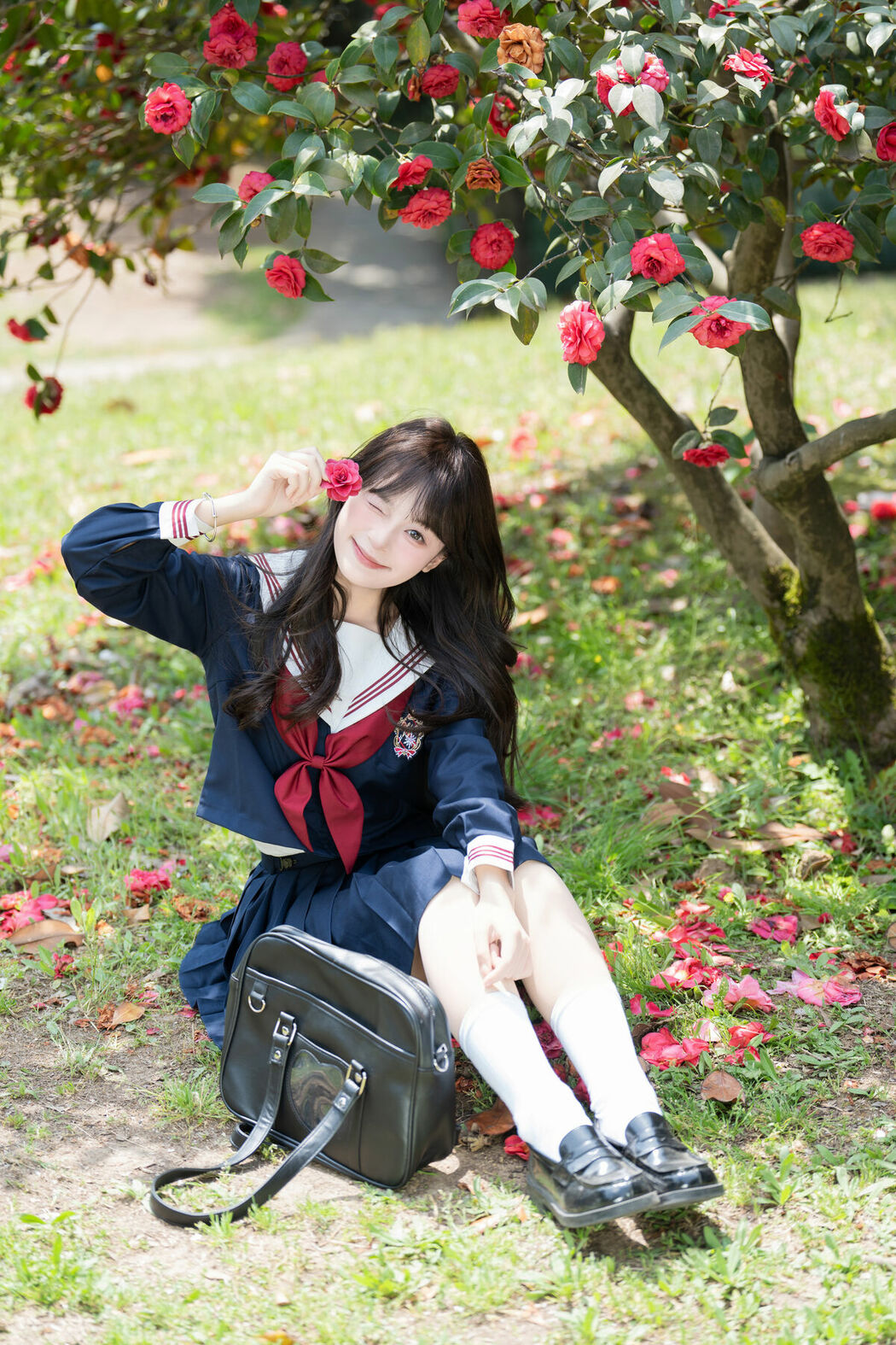 YiTuYu艺图语 Vol.8953 Xia Yu Xiao Nian (26P)