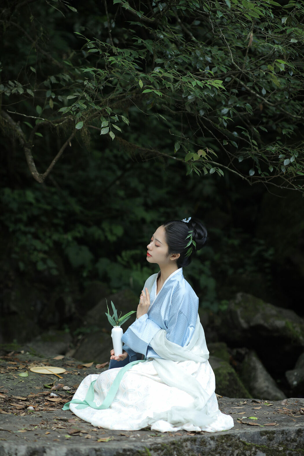 YiTuYu艺图语 Vol.8959 Shi Yu Shi Ya (27P)