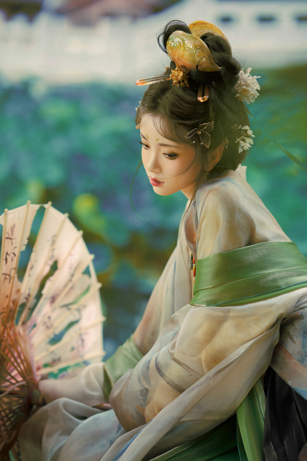 YiTuYu艺图语 Vol.8960 Tao Chi (19P)