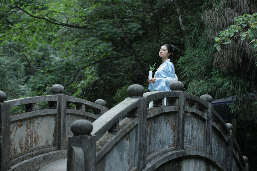 YiTuYu艺图语 Vol.8959 Shi Yu Shi Ya (27P)