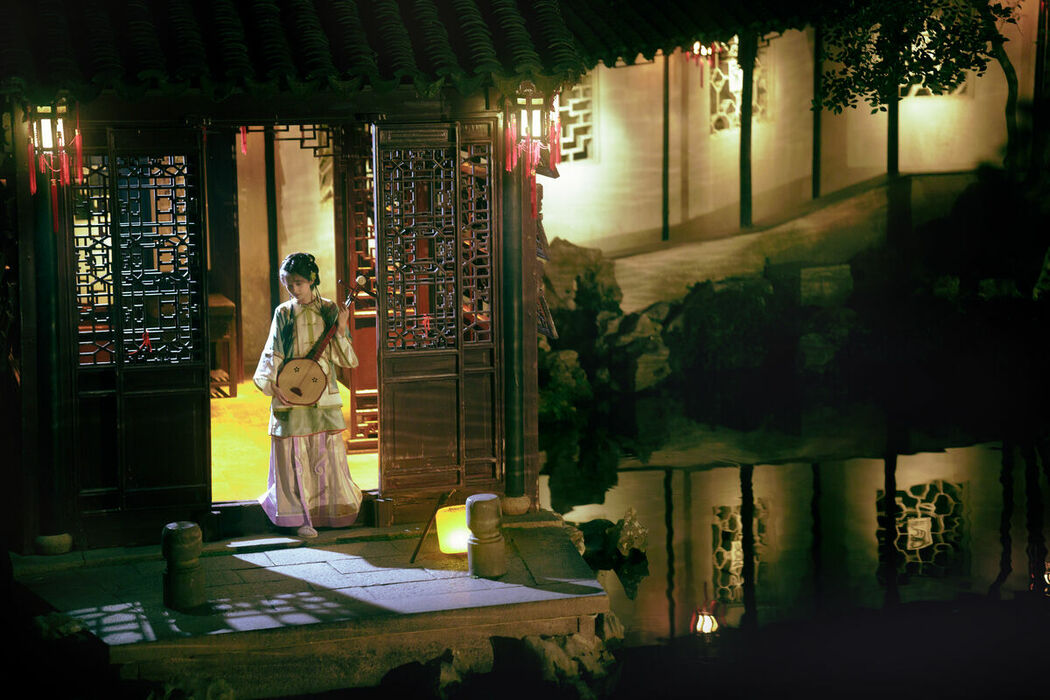 YiTuYu艺图语 Vol.8947 Yi Zhi Shu Zi Jun (14P)