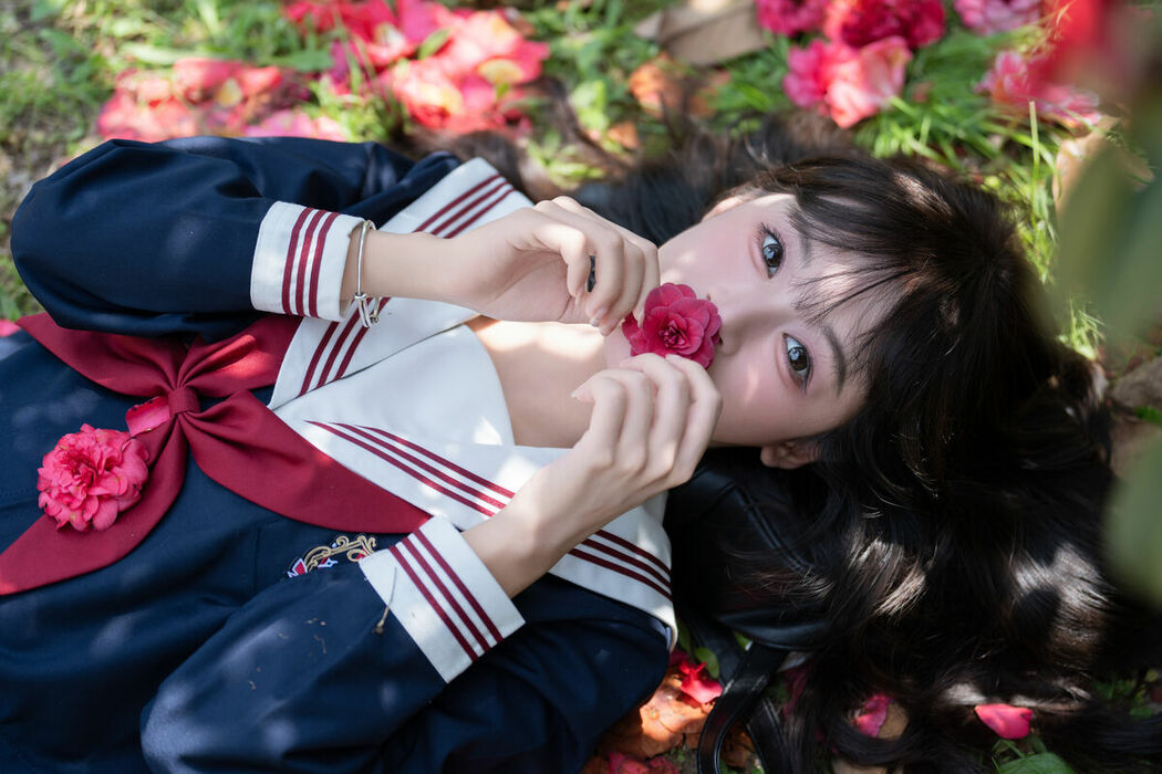 YiTuYu艺图语 Vol.8953 Xia Yu Xiao Nian (26P)