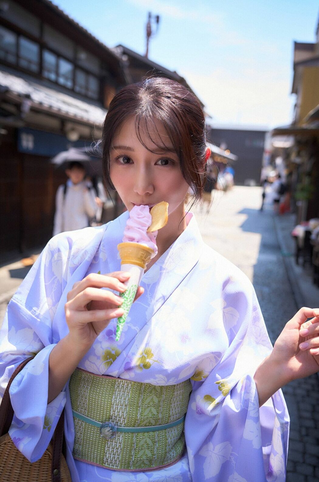 JP Saito Yasuyo 斎藤恭代 – 週プレ Special No.345 国宝 4th week (38P)