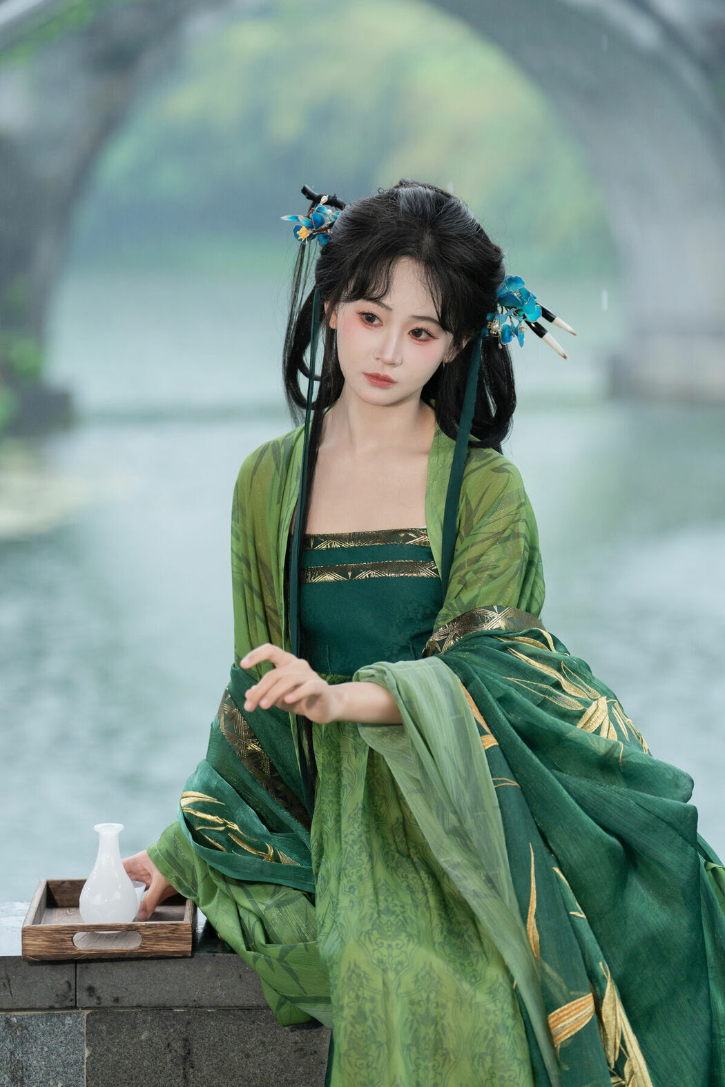 YiTuYu艺图语 Vol.8970 Jiao Yi Zhi Sui Sui (33P)