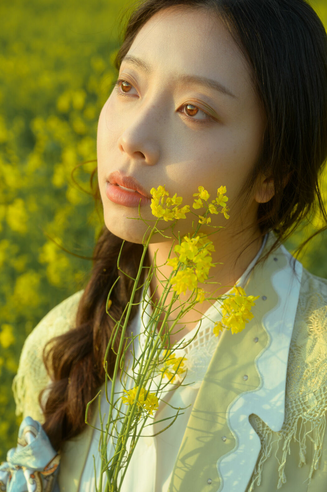 YiTuYu艺图语 Vol.8978 Nana Kobaya (40P)