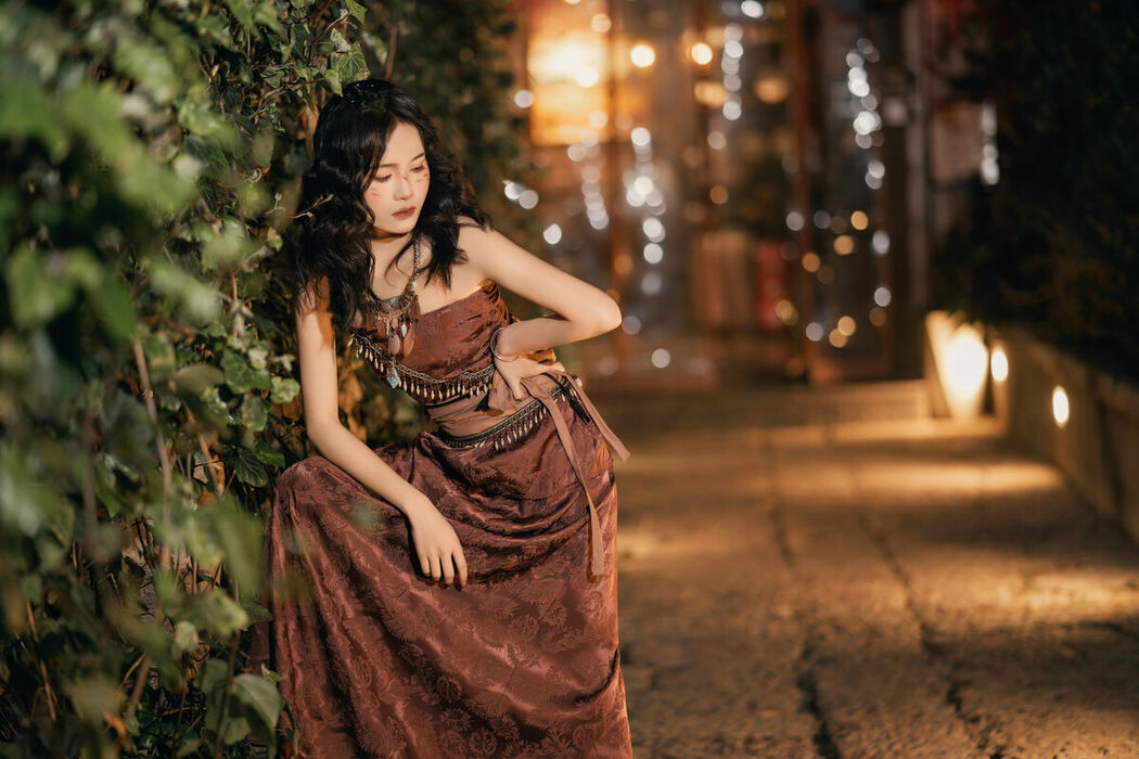 YiTuYu艺图语 Vol.8963 Liao Xiao Lan (18P)