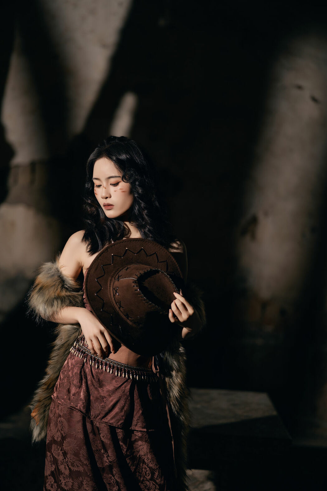 YiTuYu艺图语 Vol.8963 Liao Xiao Lan (18P)