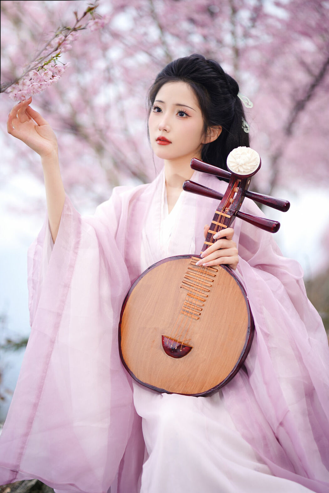 YiTuYu艺图语 Vol.8967 Tu Ya W (15P)