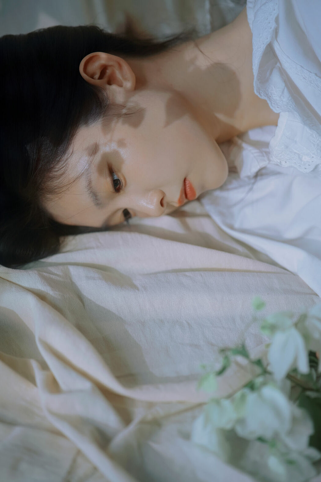 YiTuYu艺图语 Vol.8951 Yi Zhi You Zi (46P)