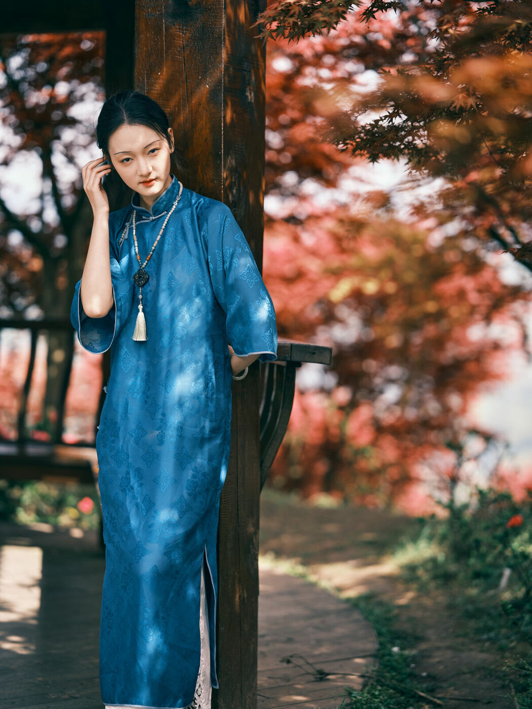 YiTuYu艺图语 Vol.8975 Yao Guai Na Li Tao (40P)