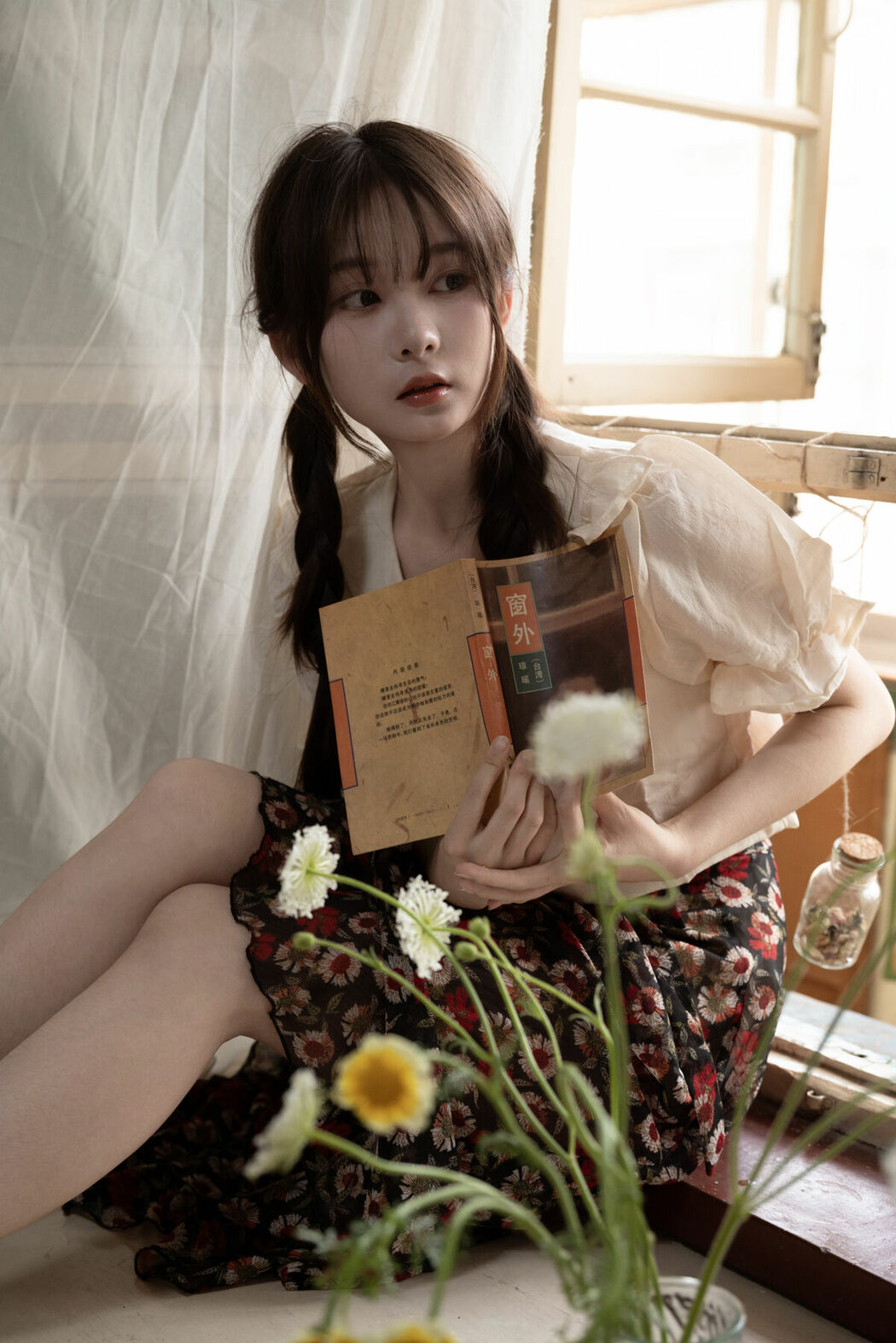 YiTuYu艺图语 Vol.8964 741 (14P)