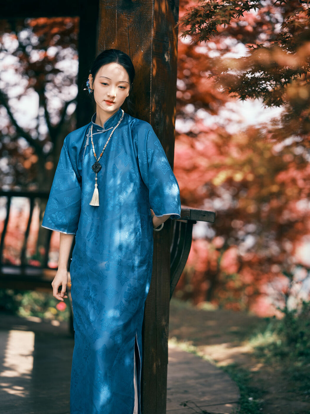 YiTuYu艺图语 Vol.8975 Yao Guai Na Li Tao (40P)