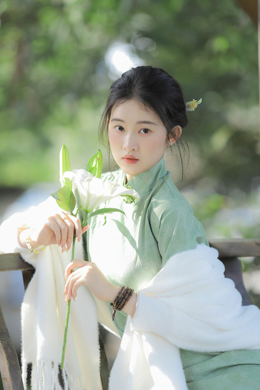 YiTuYu艺图语 Vol.8971 Wa Sai Yu Yu (22P)