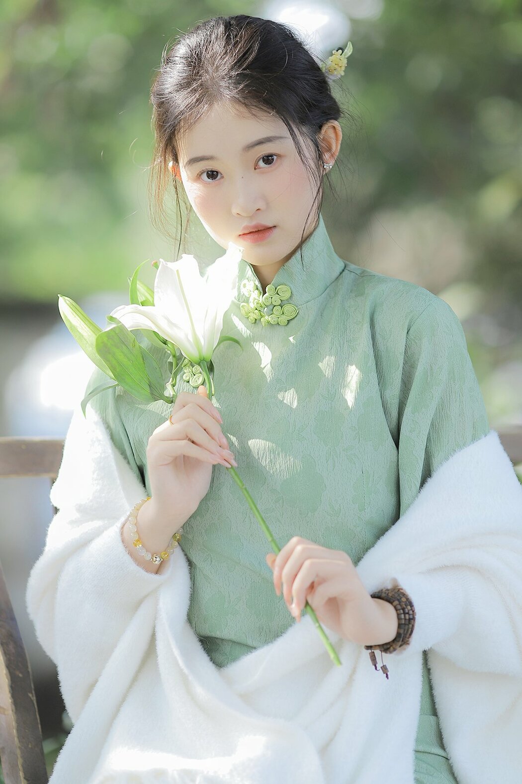 YiTuYu艺图语 Vol.8971 Wa Sai Yu Yu (22P) Cover Photo